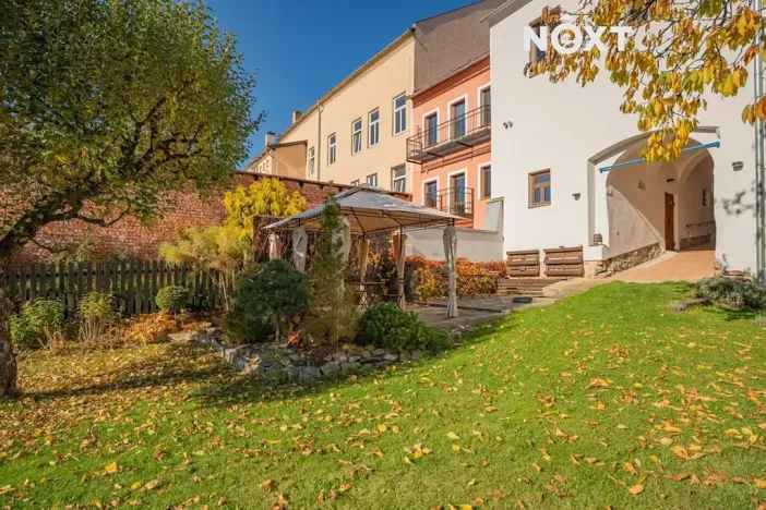 Prodej podílu restaurace, Štíty, nám. Míru, 59 m2