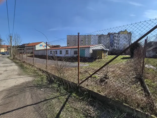 Pronájem skladu, Plzeň, Lipová, 700 m2