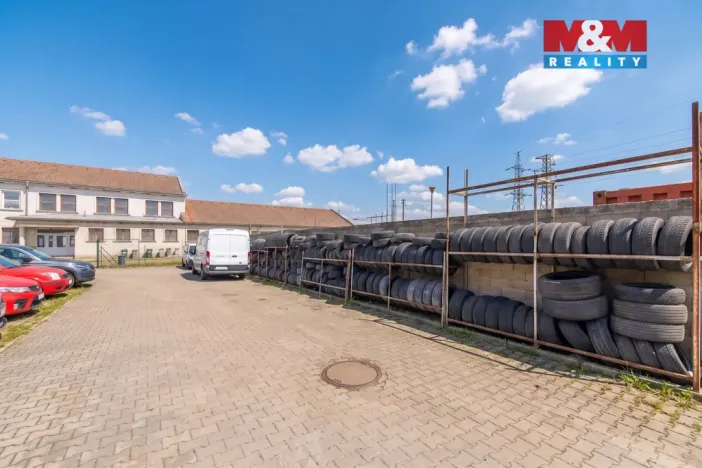 Prodej obchodního prostoru, Čebín, 500 m2