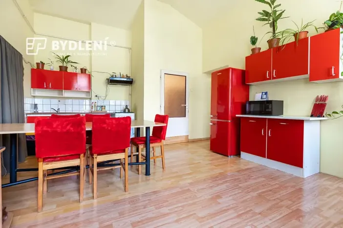 Prodej činžovního domu, Teplice, nám. Osvobození, 330 m2