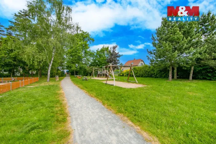 Prodej rodinného domu, Praha - Sobín, Ke Břvům, 172 m2