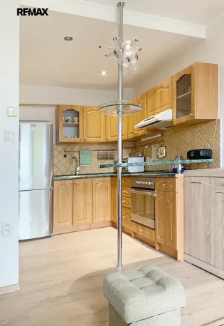Pronájem bytu 2+kk, Praha - Motol, Weberova, 39 m2