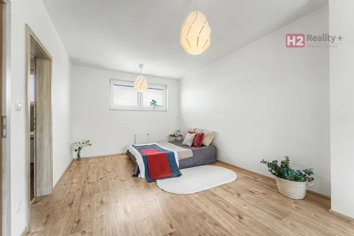 Prodej rodinného domu, Praha - Horní Počernice, Rajhradská, 170 m2