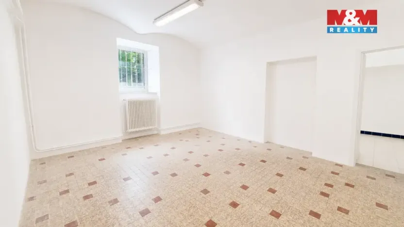 Pronájem obchodního prostoru, Český Těšín, Štefánikova, 65 m2