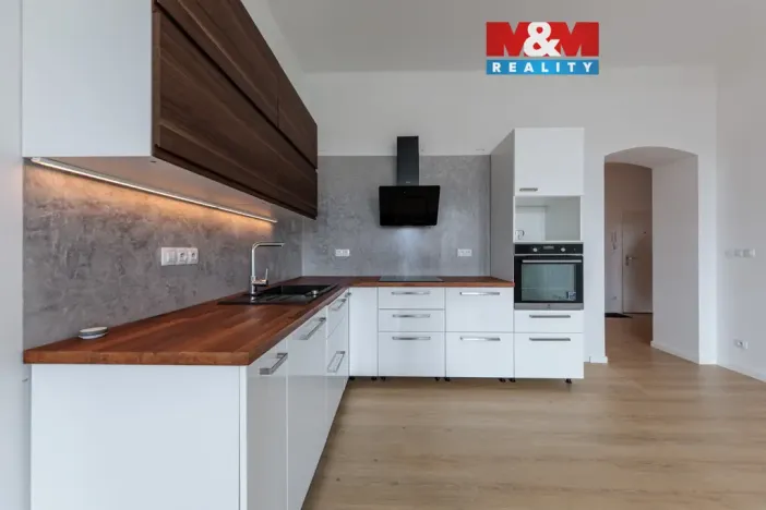 Prodej bytu 3+kk, Cheb, K Nemocnici, 90 m2