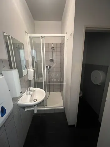 Pronájem výrobních prostor, Praha - Vršovice, U seřadiště, 188 m2