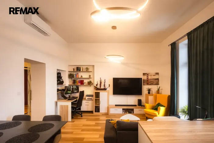 Pronájem bytu 3+kk, Pardubice - Zelené Předměstí, Hronovická, 87 m2
