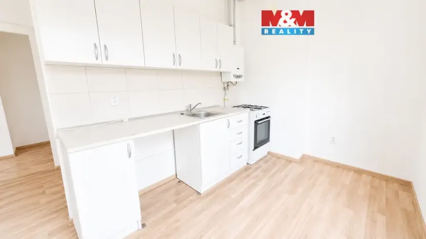 Prodej bytu 2+1, Třinec - Lyžbice, kpt. Nálepky, 53 m2
