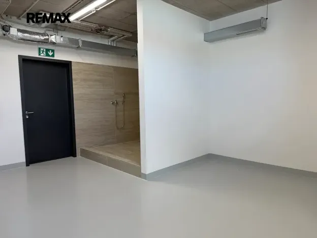 Pronájem bytu 2+kk, Praha - Hloubětín, Waltariho, 54 m2