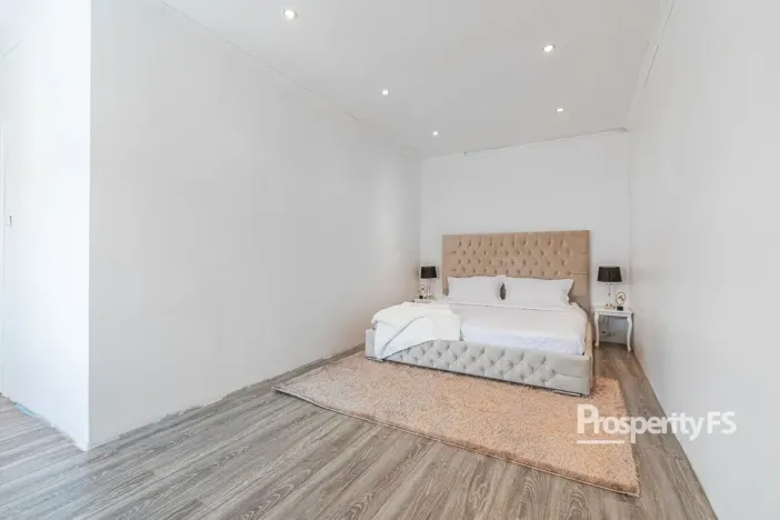 Prodej rodinného domu, Kyselovice, 290 m2