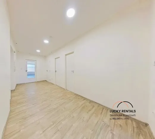 Pronájem bytu 2+kk, Moravská Třebová, nám. T. G. Masaryka, 97 m2