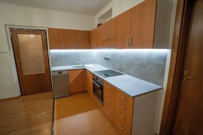 Pronájem bytu 4+kk, Praha, Gončarenkova, 92 m2