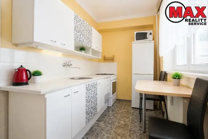 Pronájem bytu 1+1, Praha - Vršovice, K louži, 35 m2