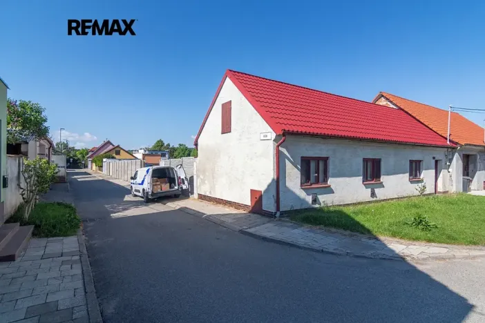 Prodej komerční nemovitosti, Valtice, Boční, 500 m2