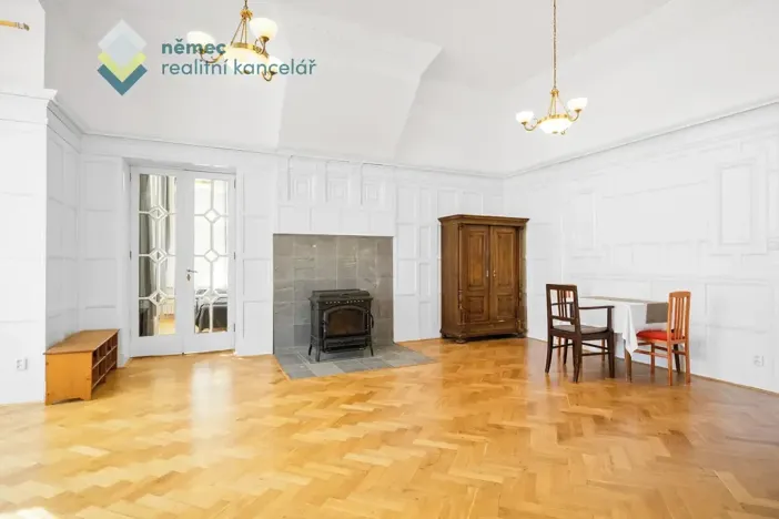Pronájem bytu 3+1, Praha - Vinohrady, Slovenská, 75 m2