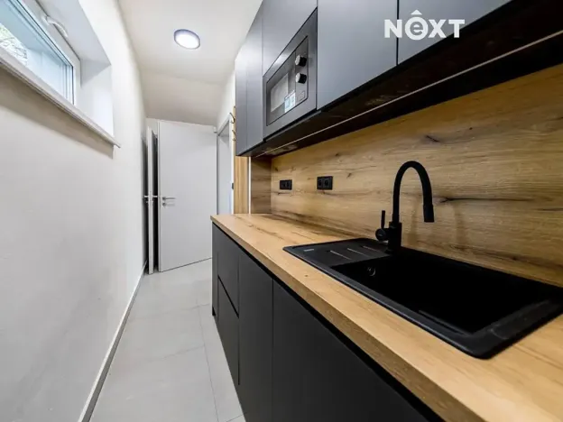 Pronájem bytu 2+kk, Jindřichův Hradec, U Knihovny, 42 m2