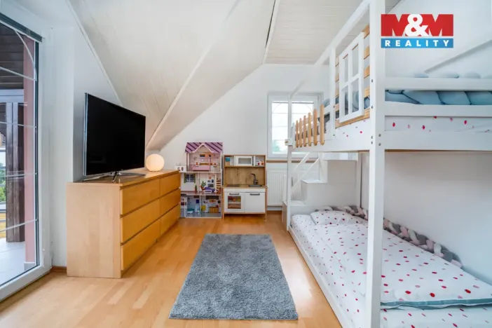 Prodej rodinného domu, Bobnice, Za Školou, 105 m2