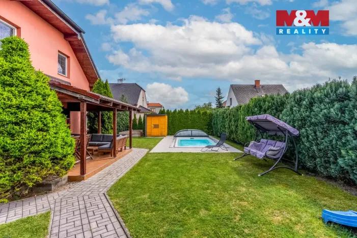 Prodej rodinného domu, Bobnice, Za Školou, 105 m2