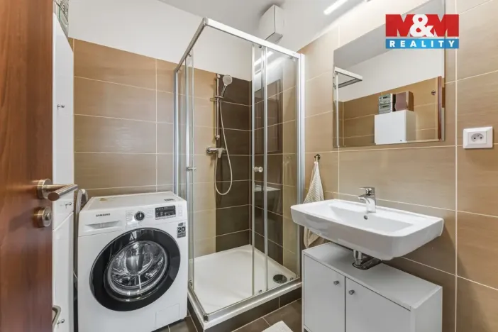 Pronájem bytu 2+kk, Pardubice - Zelené Předměstí, Na Spravedlnosti, 53 m2