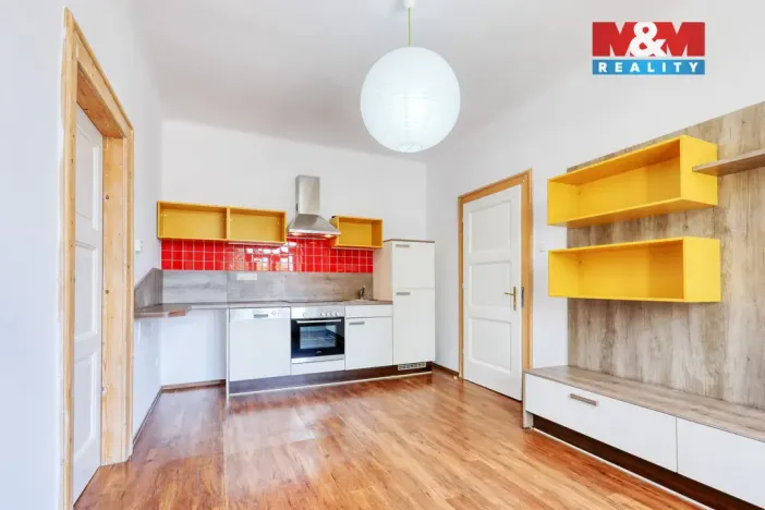 Pronájem bytu 1+1, Klatovy - Klatovy II, Masarykova, 43 m2