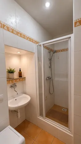 Pronájem bytu 2+kk, Praha - Nusle, Pod pramenem, 48 m2