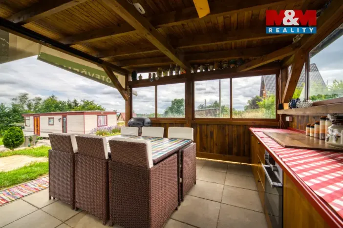 Prodej pozemku pro bydlení, Lipová - Mechová, 587 m2
