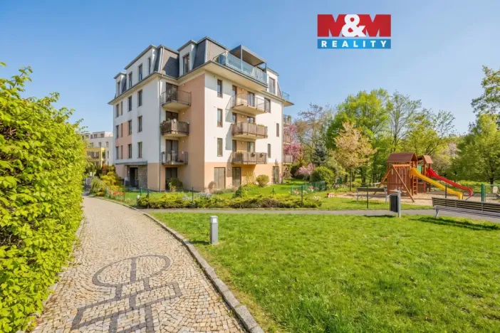 Prodej bytu 3+kk, Praha, Nademlejnská, 75 m2