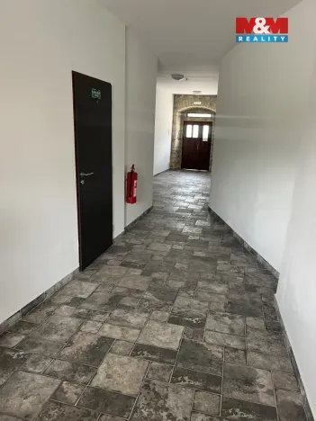 Prodej bytu 3+kk, Bělá pod Bezdězem, Masarykovo náměstí, 95 m2