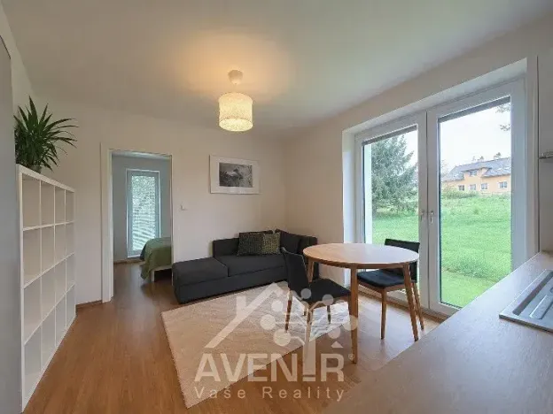 Pronájem bytu 2+kk, Jablonec nad Nisou, U Pošty, 33 m2