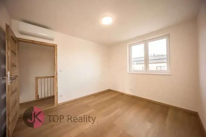 Prodej rodinného domu, Soběhrdy, 100 m2