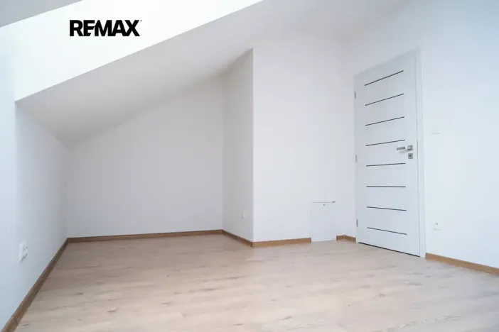 Prodej rodinného domu, Chlumec nad Cidlinou, 80 m2