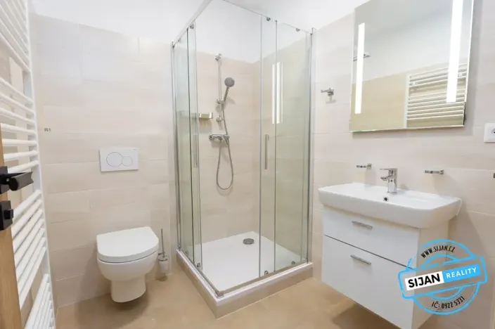 Pronájem bytu 1+1, Opava, Krnovská, 24 m2