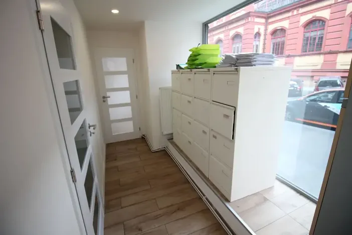 Pronájem obchodního prostoru, Praha - Vinohrady, Budečská, 117 m2