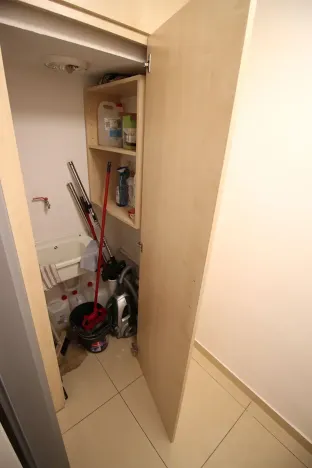 Pronájem obchodního prostoru, Praha - Vinohrady, Budečská, 117 m2