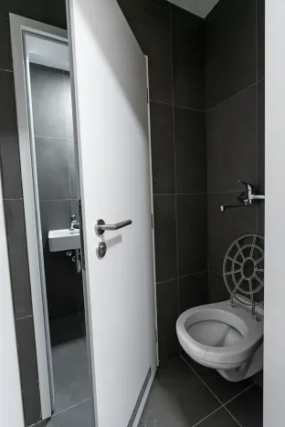 Pronájem obchodního prostoru, Praha - Nusle, Bělehradská, 45 m2