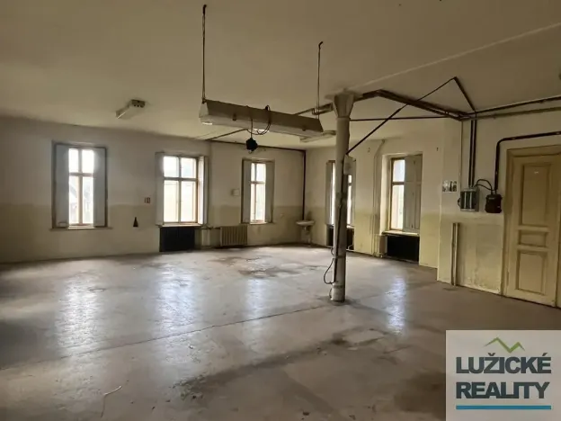 Prodej obchodního prostoru, Velký Šenov, Vilémovská, 1000 m2