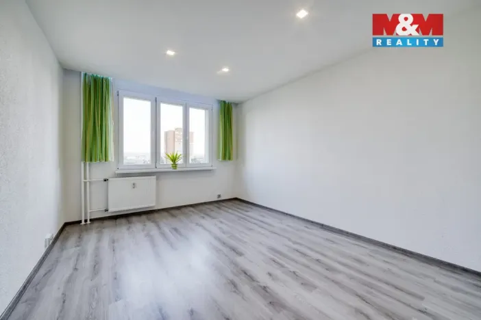 Prodej bytu 2+1, Tachov, Bělojarská, 56 m2