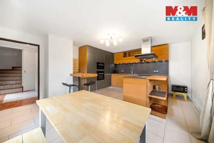 Prodej rodinného domu, Teplička, 246 m2