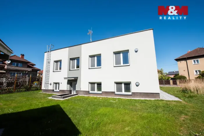 Pronájem bytu 2+1, Hradec Králové - Věkoše, Lomená, 58 m2
