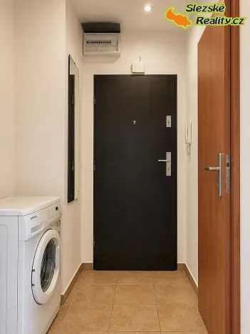 Pronájem bytu 1+kk, Ostrava, Krakovská, 27 m2