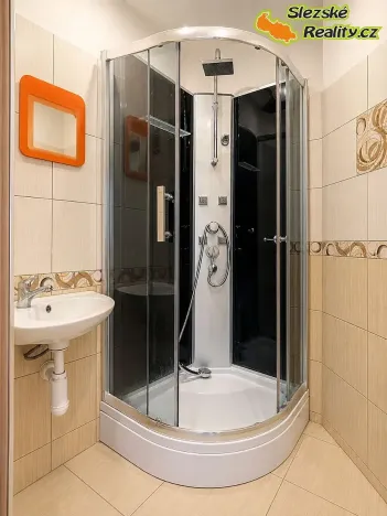 Pronájem bytu 1+kk, Ostrava, Krakovská, 27 m2