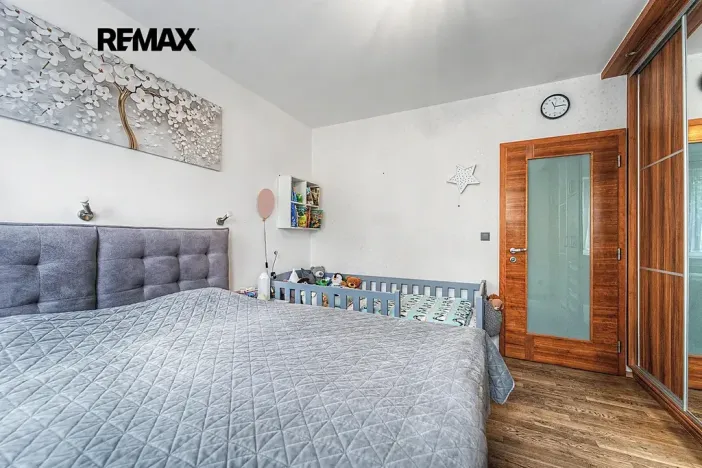 Prodej bytu 2+kk, Kamenice, Jednosměrná, 72 m2