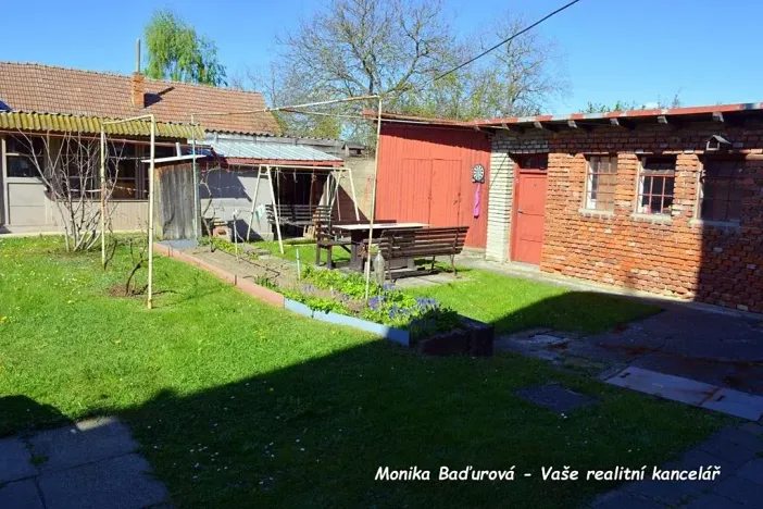 Prodej rodinného domu, Kurovice, 140 m2