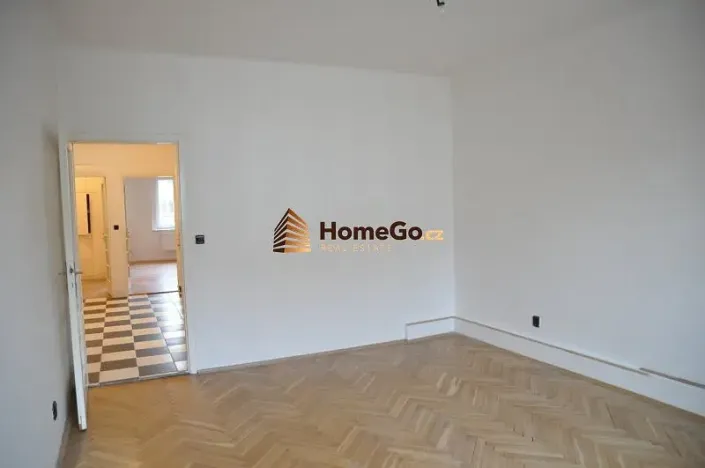 Pronájem bytu 3+1, Praha - Nusle, U gymnázia, 95 m2