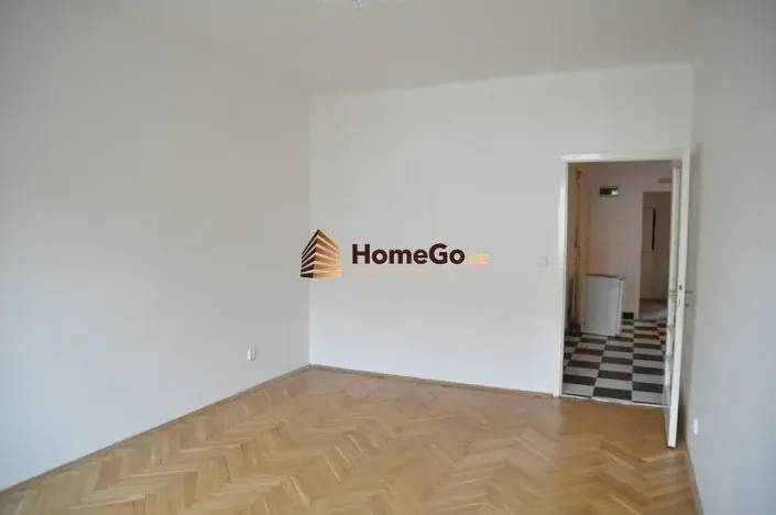 Pronájem bytu 3+1, Praha - Nusle, U gymnázia, 95 m2