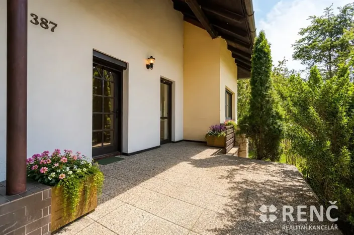 Prodej rodinného domu, Předklášteří, Uhrova, 226 m2