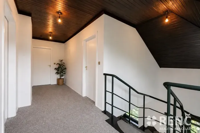 Prodej rodinného domu, Předklášteří, Uhrova, 226 m2