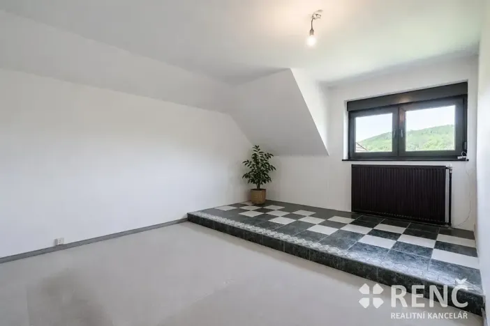 Prodej rodinného domu, Předklášteří, Uhrova, 226 m2