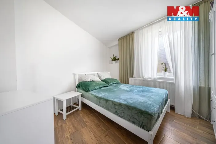 Prodej rodinného domu, Radonice - Vintířov, 312 m2