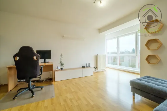 Prodej bytu 2+1, Plzeň - Skvrňany, Waltrova, 72 m2